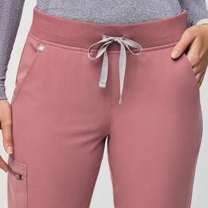 FIGS Mauve Zamora Scrub Pants